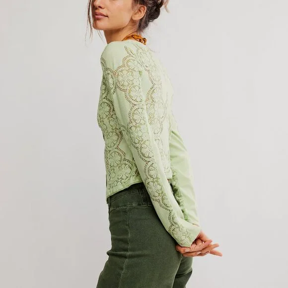 FREE PEOPLE Jae Knit Long Sleeve / Fresh Green NWT PTP 18” medium - Picture 2 of 7